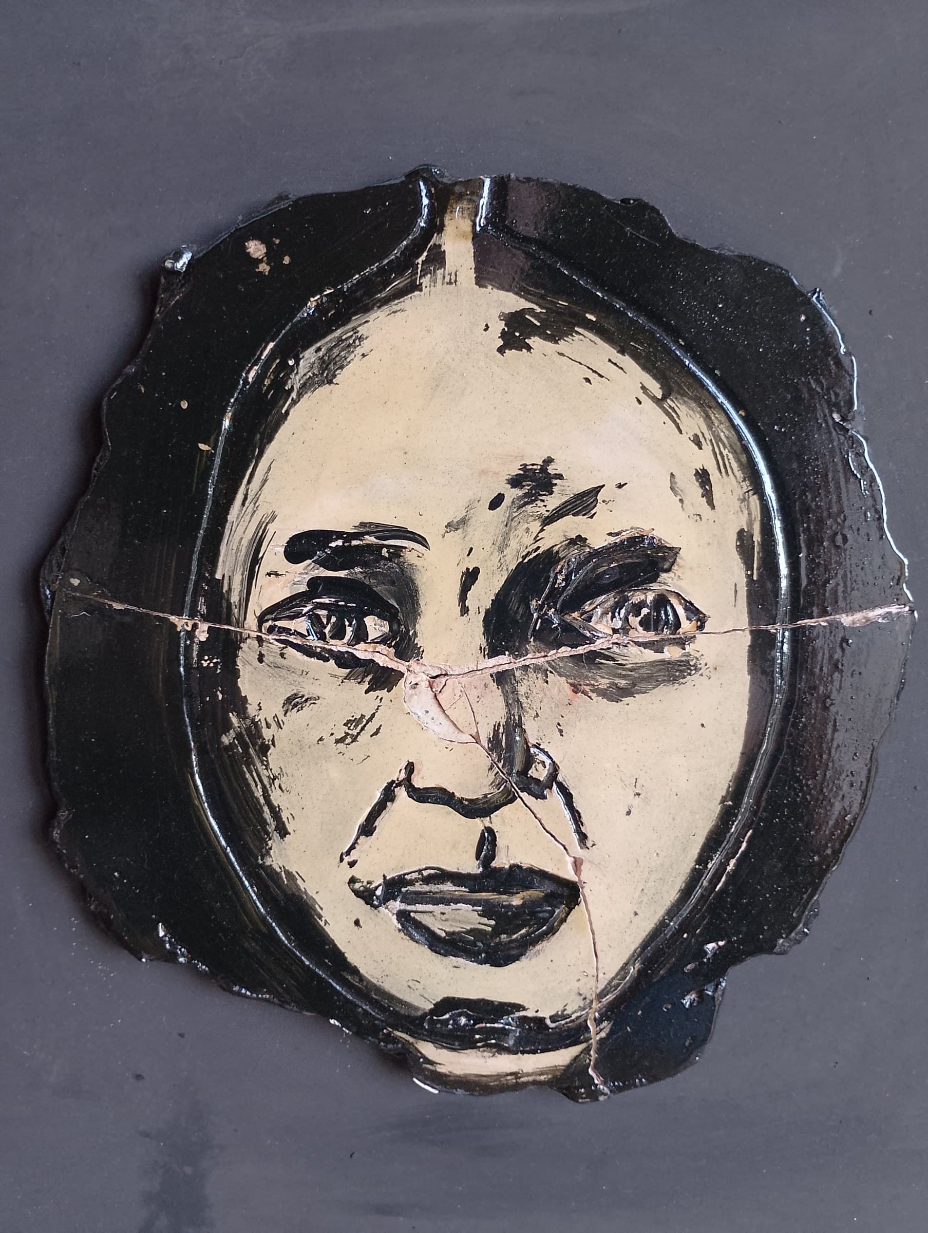 Icona ferità — Legno gesso  pigmenti by Basil